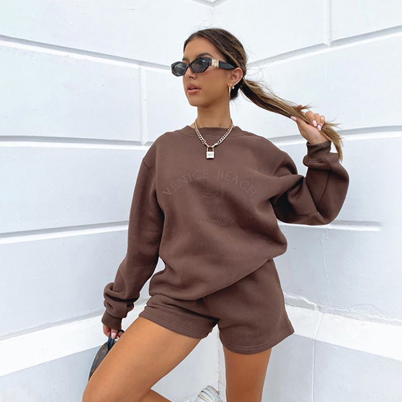 Allinn Embroidered  All-Match