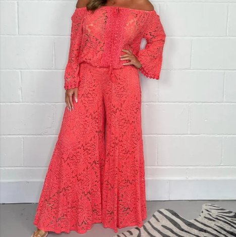 Chic Lace Top & Trousers Ensemble