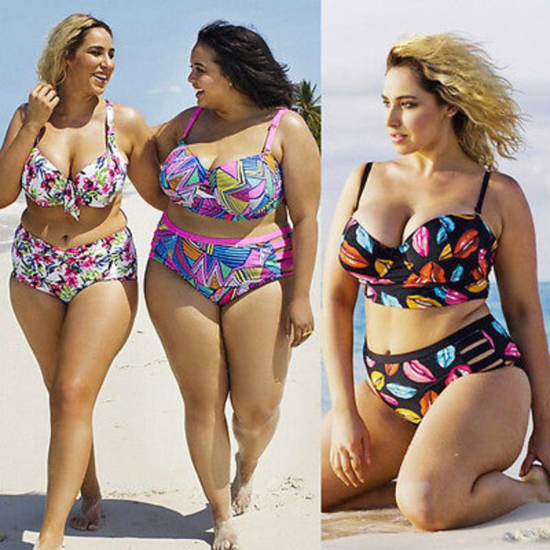 Cutout Lip Bikini Swimsuit